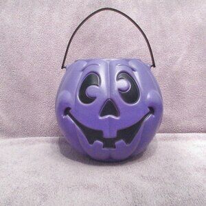 Vtg Pumpkin Blow Mold Halloween Candy Bucket Trick Or Treat Jack-O-Lantern 9"